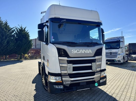 Scania R450 DC 13 164 Euro 6 Highline Retarder - Камион влекач: слика 2 Scania R450 DC 13 164 Euro 6 Highline Retarder - Камион влекач: слика 2