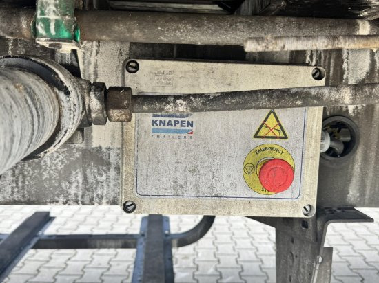 Knapen K100 Schubboden, 10mm Boden, Liftachse, Funk Mehrere Einheiten Verfügbar - Полуприколка со подвижен под за истовар: слика 3 Knapen K100 Schubboden, 10mm Boden, Liftachse, Funk Mehrere Einheiten Verfügbar - Полуприколка со подвижен под за истовар: слика 3