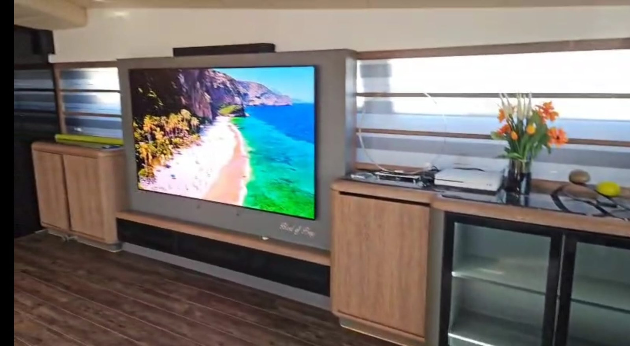 Mangusta 107 Sport 107 Sport (Overmarine) - Друга машина: слика 4 Mangusta 107 Sport 107 Sport (Overmarine) - Друга машина: слика 4