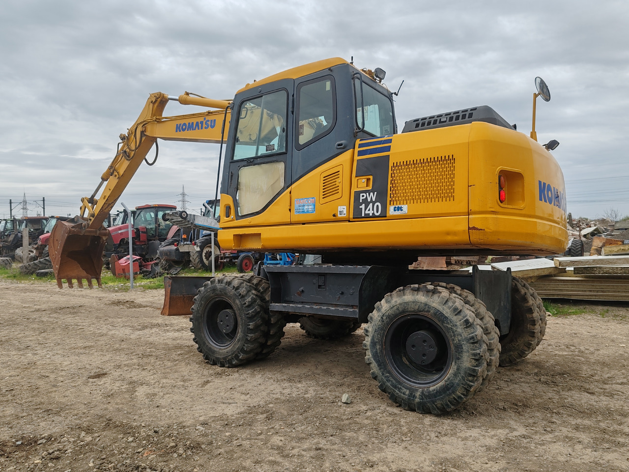 Komatsu PW140-7 - Багер на тркала: слика 5 Komatsu PW140-7 - Багер на тркала: слика 5