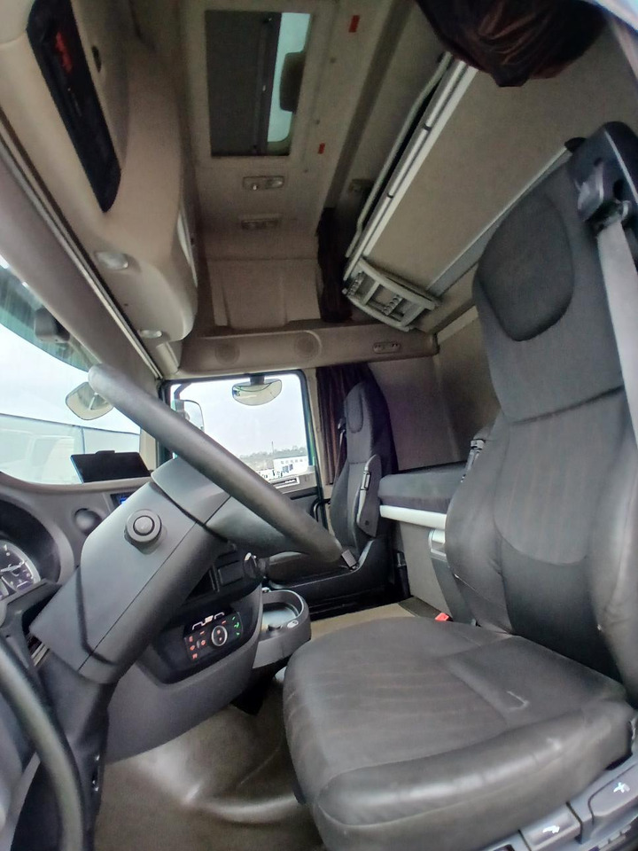 Камион влекач DAF XF480 FT: слика 6