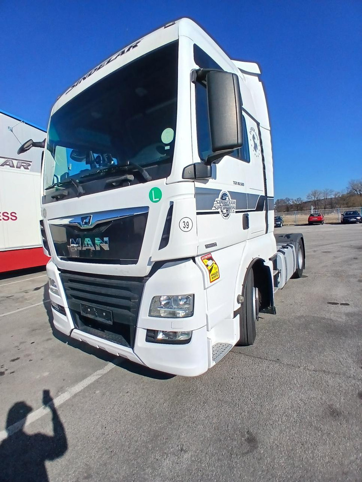 MAN D2676LF51 - Камион влекач: слика 1 MAN D2676LF51 - Камион влекач: слика 1