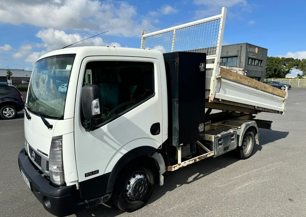 Nissan NT400 - Кипер: слика 1 Nissan NT400 - Кипер: слика 1