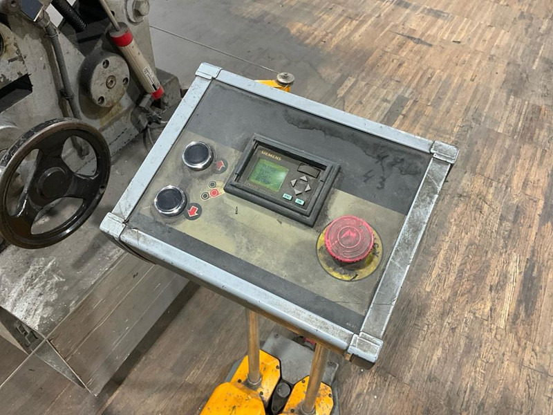 Машина за обработка на метал Akyapak ASM 140-20 4,0: слика 8 Машина за обработка на метал Akyapak ASM 140-20 4,0: слика 8