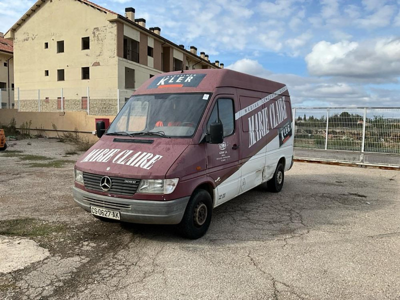 Mercedes-Benz Sprinter - Товарно комбе: слика 1 Mercedes-Benz Sprinter - Товарно комбе: слика 1