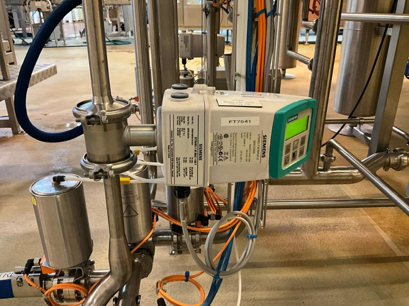 SIMENS Sitrans F M Magflo Mag5000 - Опрема за обработка на храна: слика 4 SIMENS Sitrans F M Magflo Mag5000 - Опрема за обработка на храна: слика 4