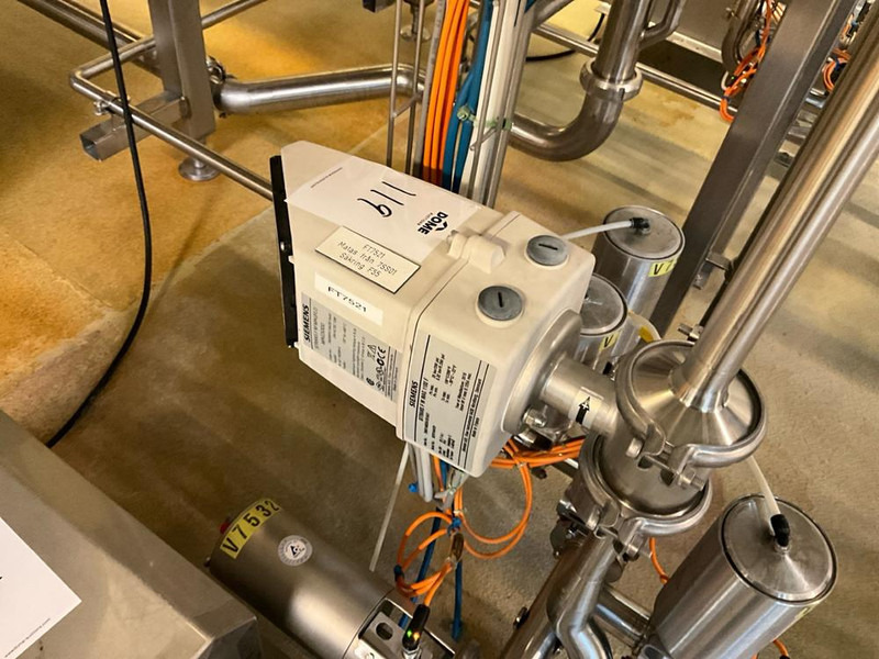 SIMENS Sitrans F M Magflo Mag5000 - Опрема за обработка на храна: слика 2 SIMENS Sitrans F M Magflo Mag5000 - Опрема за обработка на храна: слика 2