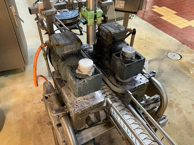 Tetra Pak - Транспортер со лента: слика 2 Tetra Pak - Транспортер со лента: слика 2