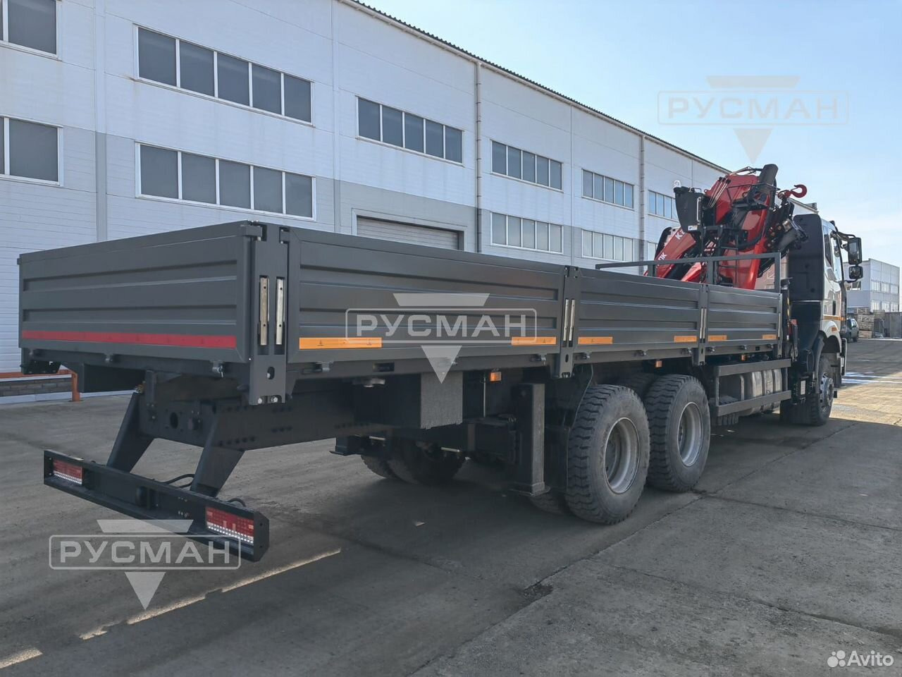 FAW 3250 - Камион со платформа, Камион со кран: слика 3 FAW 3250 - Камион со платформа, Камион со кран: слика 3