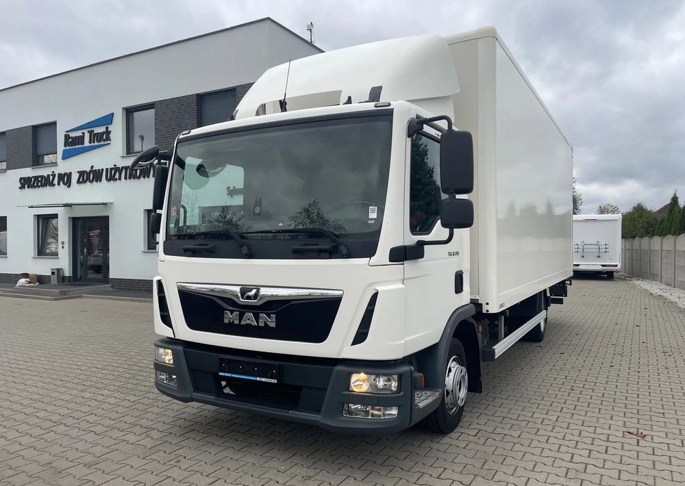 MAN TGL 8.190 KLIMA , PODUSZKI! - Камион сандучар: слика 2 MAN TGL 8.190 KLIMA , PODUSZKI! - Камион сандучар: слика 2