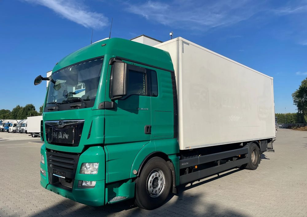 MAN TGX 18.420/ KONTENER 7,2m - Камион сандучар: слика 2 MAN TGX 18.420/ KONTENER 7,2m - Камион сандучар: слика 2