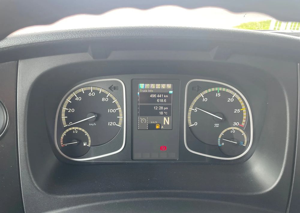 Лизинг на Mercedes-Benz ATEGO 1624/ KABINA SYPIALNA! Mercedes-Benz ATEGO 1624/ KABINA SYPIALNA!: слика 10 Лизинг на Mercedes-Benz ATEGO 1624/ KABINA SYPIALNA! Mercedes-Benz ATEGO 1624/ KABINA SYPIALNA!: слика 10