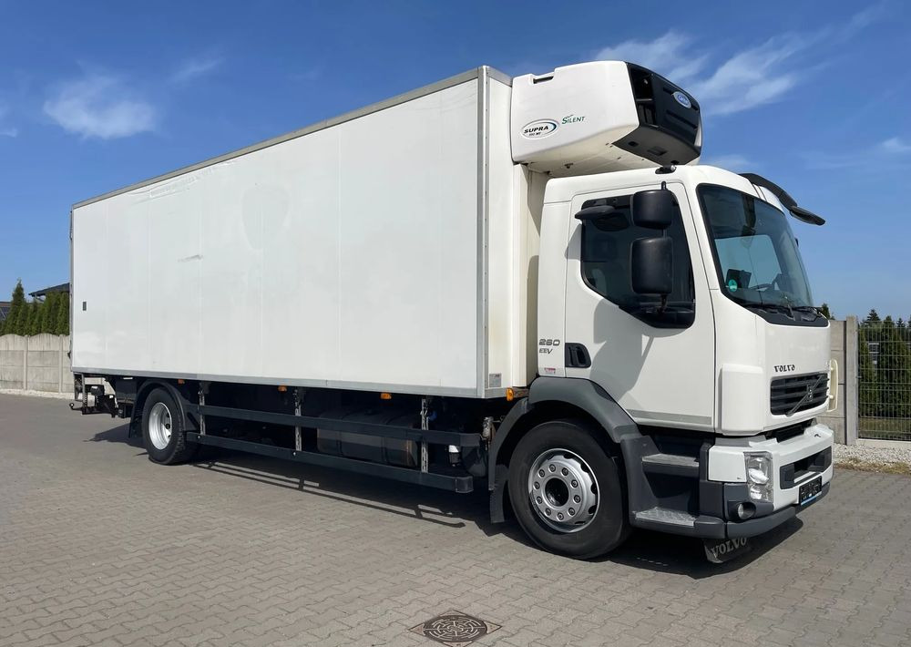 Volvo FL 18.260 CHŁODNIA, EURO 5 ! - Камион ладилник: слика 4 Volvo FL 18.260 CHŁODNIA, EURO 5 ! - Камион ладилник: слика 4