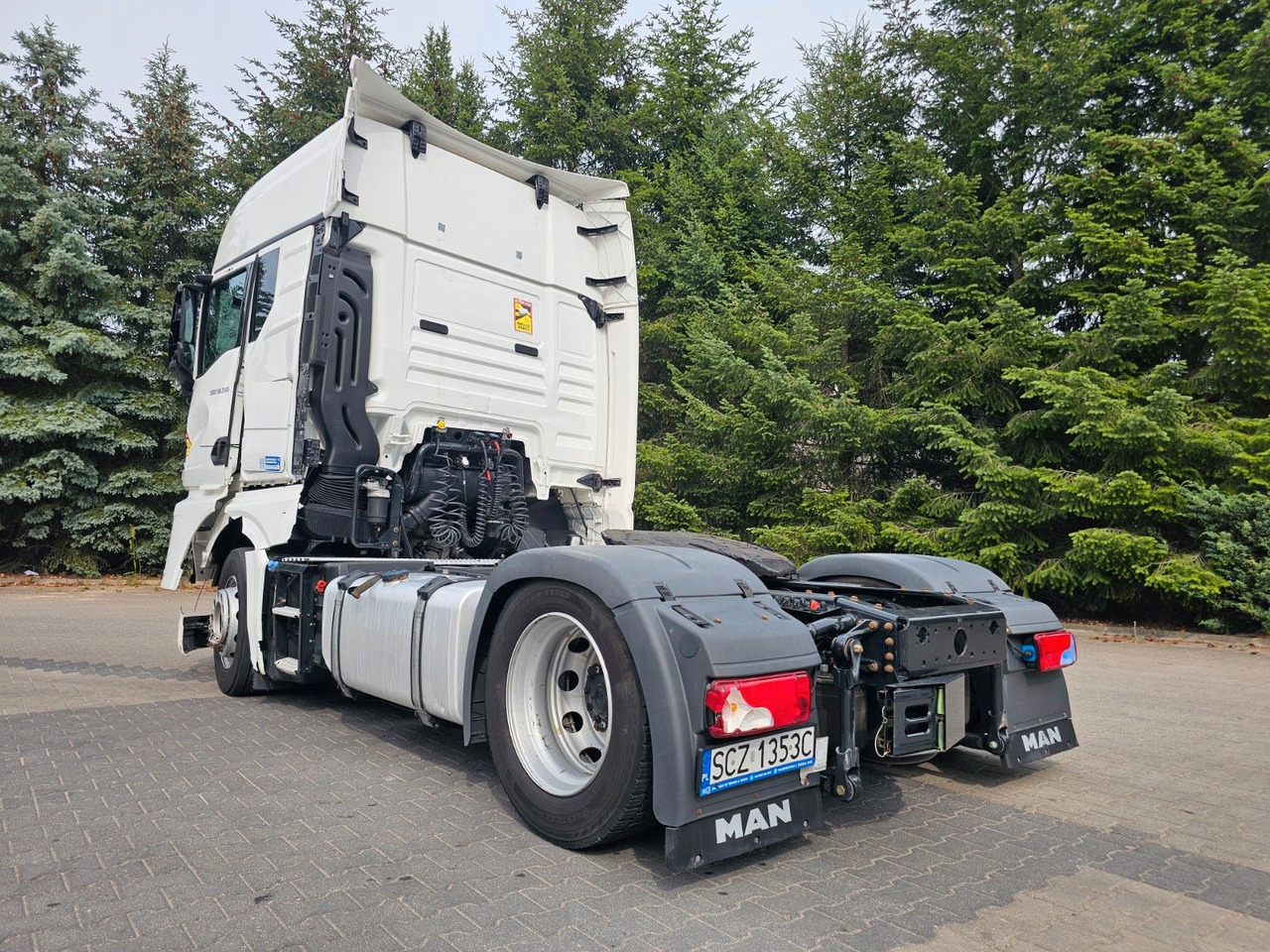 MAN TGX 18.510 XXL INTARDER - Motor , Rahmen 100% OK - Камион влекач: слика 5 MAN TGX 18.510 XXL INTARDER - Motor , Rahmen 100% OK - Камион влекач: слика 5