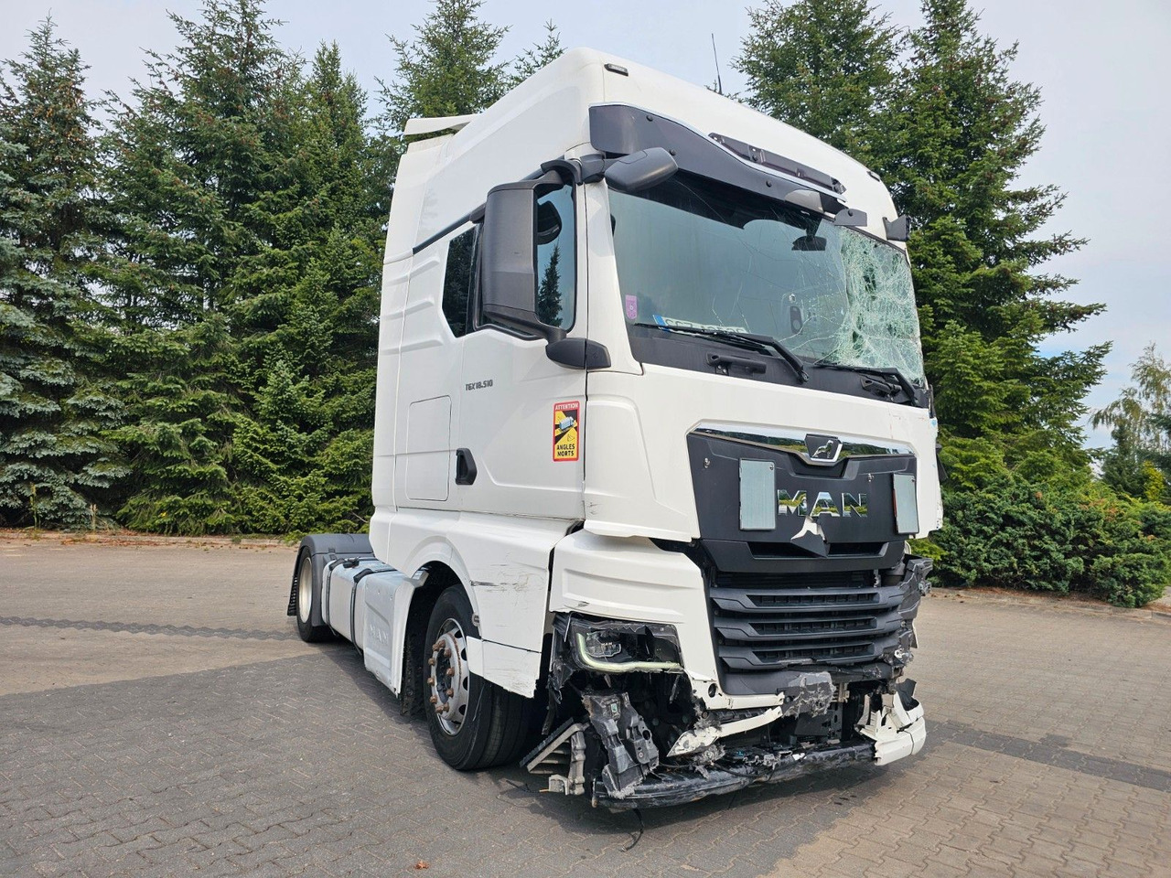 MAN TGX 18.510 XXL INTARDER - Motor , Rahmen 100% OK - Камион влекач: слика 1 MAN TGX 18.510 XXL INTARDER - Motor , Rahmen 100% OK - Камион влекач: слика 1