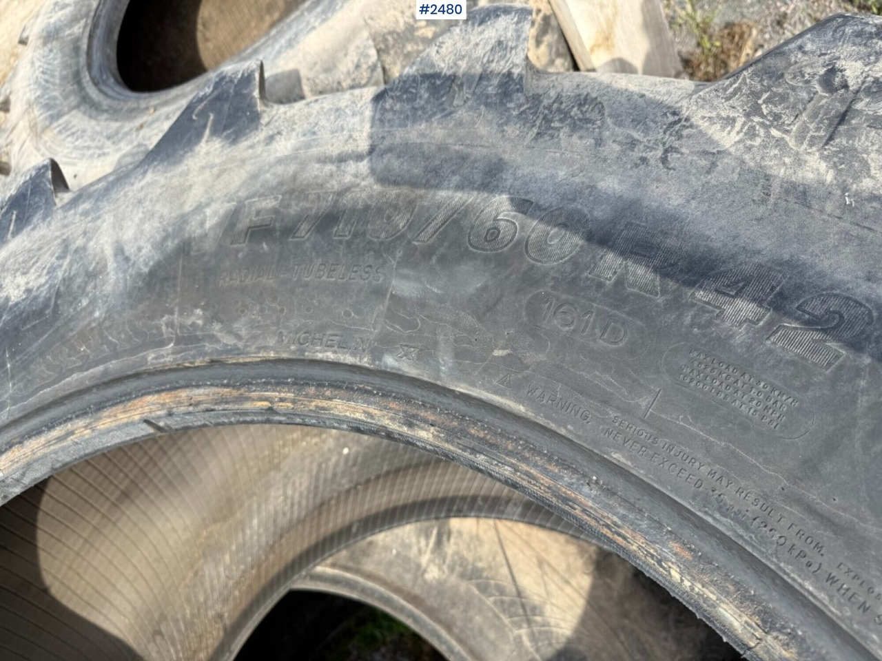Däck till traktor Michelin fram och bak - Гума за Земјоделска машина: слика 5 Däck till traktor Michelin fram och bak - Гума за Земјоделска машина: слика 5