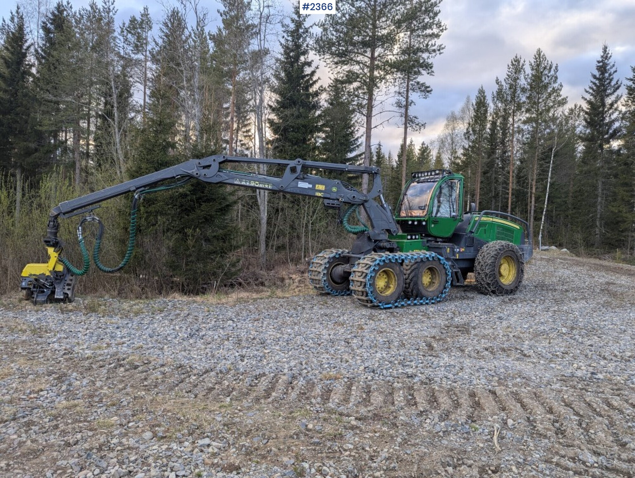 Harvester John Deere 1170G - Шумски жнеач: слика 1 Harvester John Deere 1170G - Шумски жнеач: слика 1