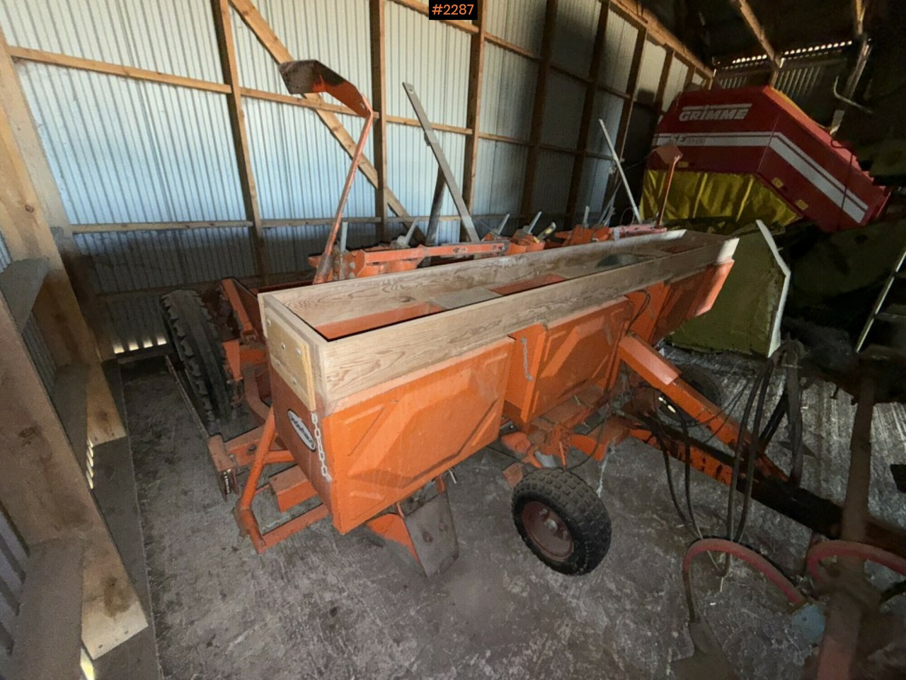 Potato planter Underhaug - Садачка за компир: слика 5 Potato planter Underhaug - Садачка за компир: слика 5