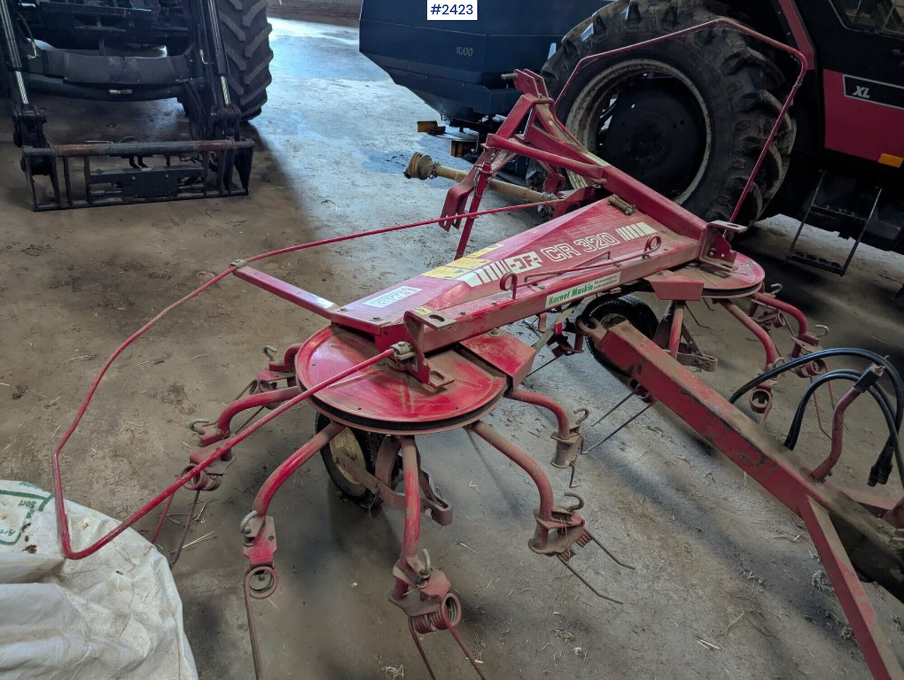 Tedder JF CR 320 - Превртувачка опрема: слика 3 Tedder JF CR 320 - Превртувачка опрема: слика 3
