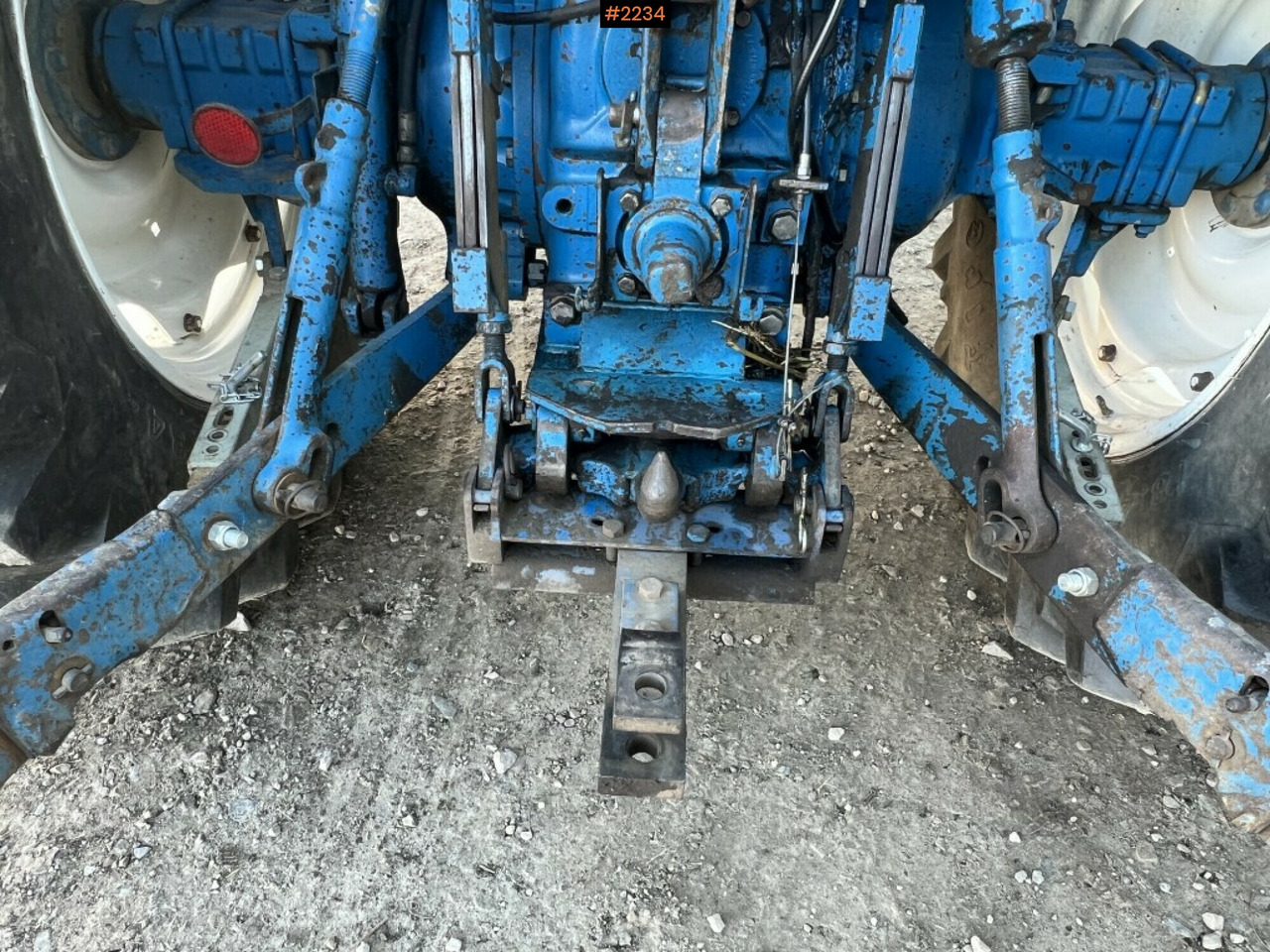 Трактор Tractor- Ford 6610: слика 18