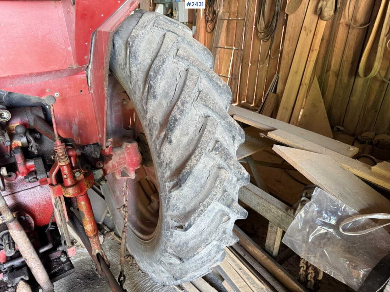 Трактор Tractor Volvo BM T430: слика 10