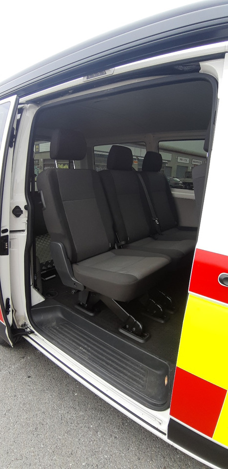 VOLKSWAGEN AG TRANSPORTER KOMBI - Противпожарен камион: слика 5 VOLKSWAGEN AG TRANSPORTER KOMBI - Противпожарен камион: слика 5