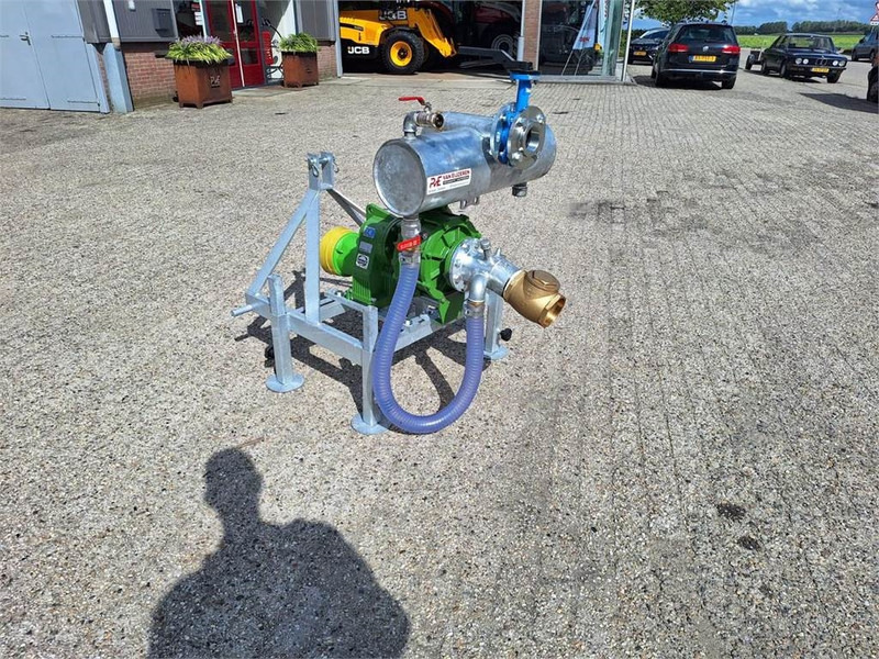 Rovatti T3K80/2E PTO pomp op bok - Распрскувач монтиран на трактор: слика 1 Rovatti T3K80/2E PTO pomp op bok - Распрскувач монтиран на трактор: слика 1
