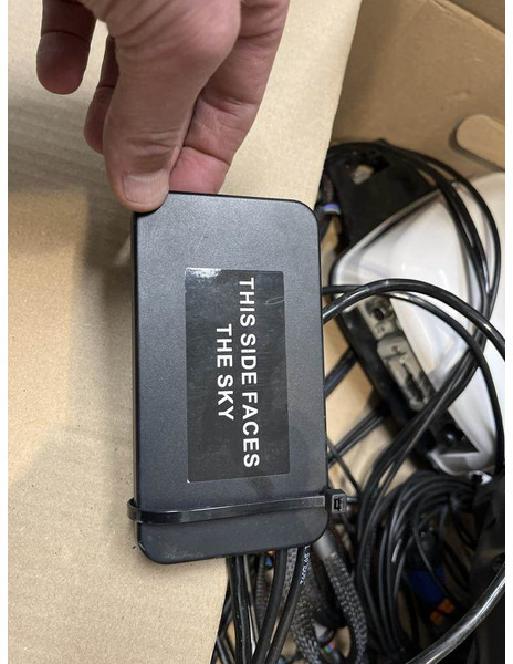 Trimble GFX 1060 GPS SET ACTIEPRIJS - Систем за навигација за Земјоделска машина: слика 3 Trimble GFX 1060 GPS SET ACTIEPRIJS - Систем за навигација за Земјоделска машина: слика 3