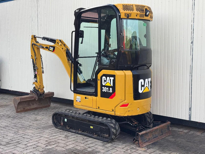 Caterpillar 301.8 NextGen - Мини багер: слика 3 Caterpillar 301.8 NextGen - Мини багер: слика 3