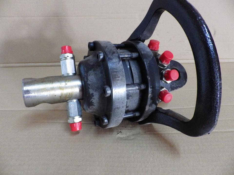 Rotaror Greifer Dreh Antriebe Drehkopf Bagger LKW-Kran - Тилтротатор: слика 4 Rotaror Greifer Dreh Antriebe Drehkopf Bagger LKW-Kran - Тилтротатор: слика 4