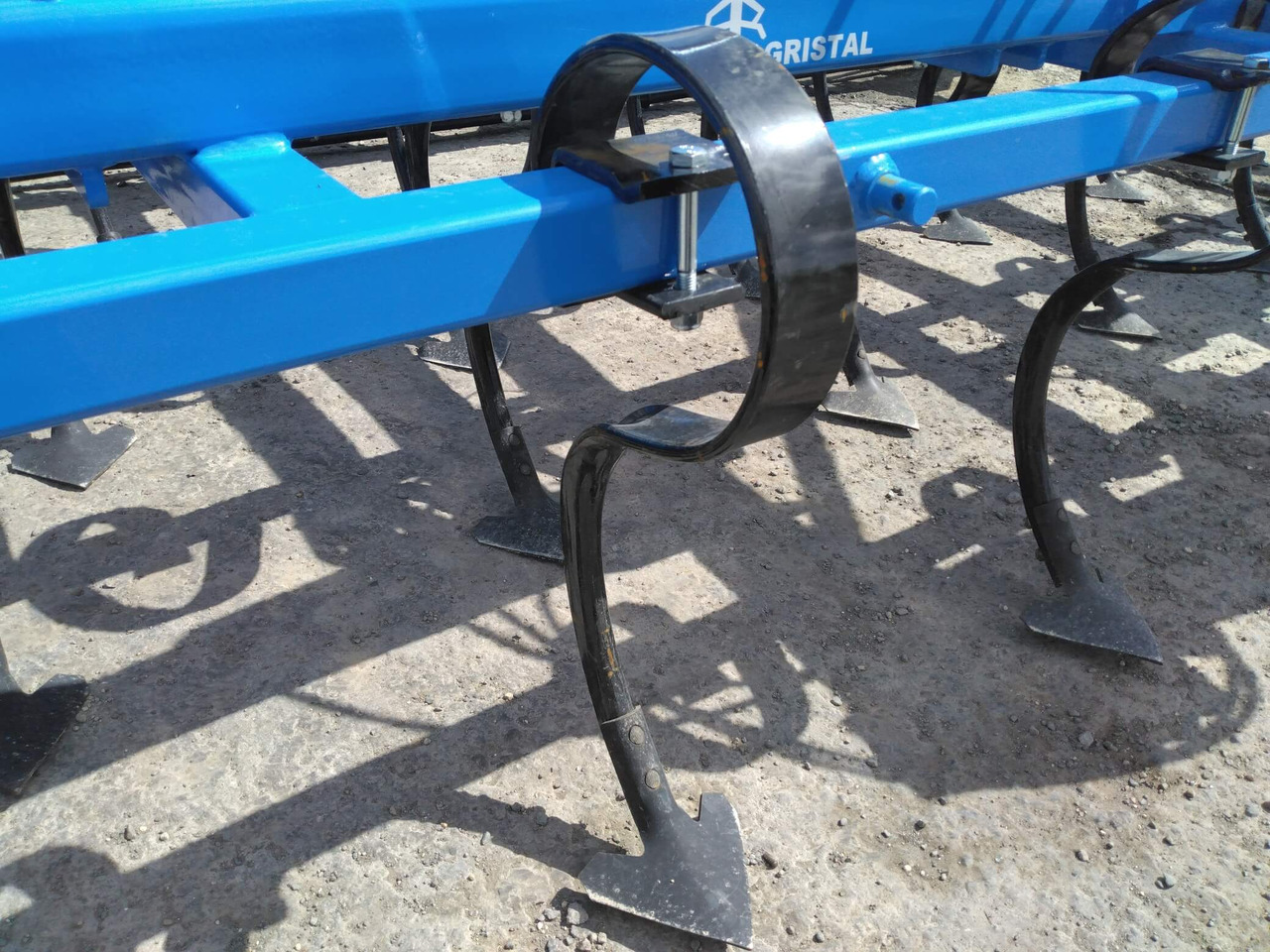 AGRISTAL Vibro-Déchaumeur type K - Култиватор: слика 2 AGRISTAL Vibro-Déchaumeur type K - Култиватор: слика 2
