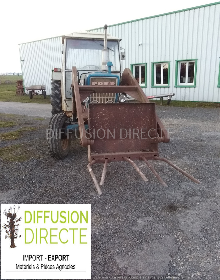 FORD TRACTEUR AGRICOLE 5000 SUPER MAJOR - Трактор: слика 1 FORD TRACTEUR AGRICOLE 5000 SUPER MAJOR - Трактор: слика 1
