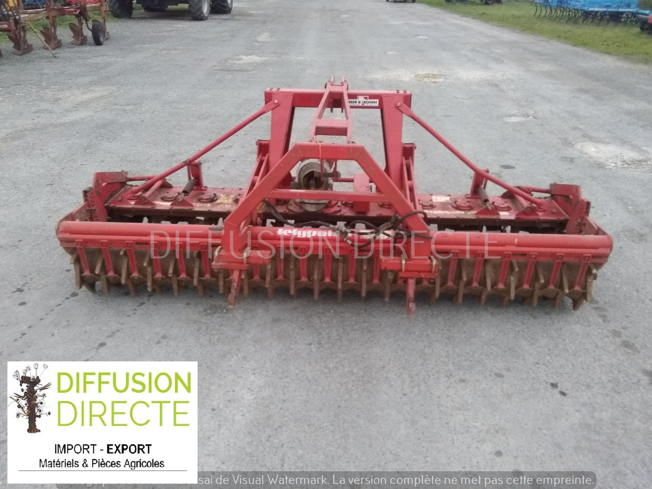 LELY HERSE ROTATIVE LELYTERRA 300-20 - Тракторска фреза: слика 1 LELY HERSE ROTATIVE LELYTERRA 300-20 - Тракторска фреза: слика 1