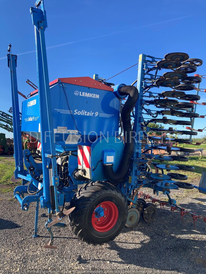 LEMKEN SEMOIR EN LIGNE SOLITAIR 9 - Семенска дупчалка: слика 3 LEMKEN SEMOIR EN LIGNE SOLITAIR 9 - Семенска дупчалка: слика 3