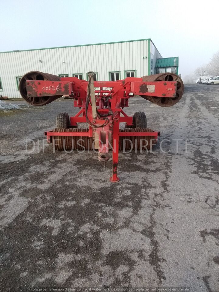 QUIVOGNE ROULEAU CAMBRIDGE R 630 - Ваљак за фарма: слика 4 QUIVOGNE ROULEAU CAMBRIDGE R 630 - Ваљак за фарма: слика 4