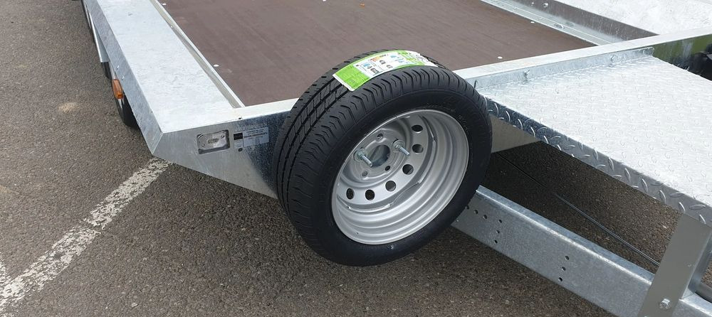 TEMARED BUILDER 3 4018 S 3 oś - Приколка за градежни машини: слика 3 TEMARED BUILDER 3 4018 S 3 oś - Приколка за градежни машини: слика 3