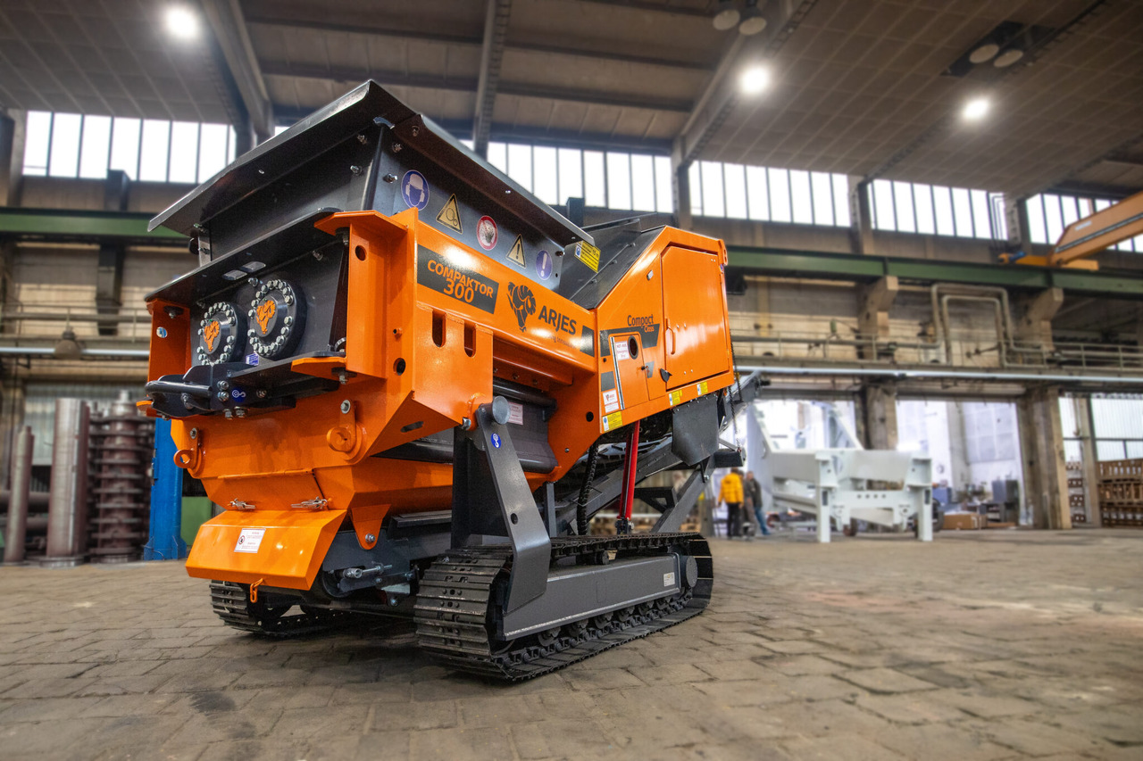 Arjes Compaktor 300 - Индустриски уништувач: слика 1 Arjes Compaktor 300 - Индустриски уништувач: слика 1