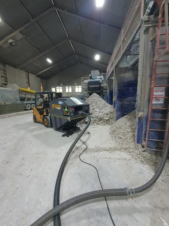 Portavac - PV300E - Индустриска правосмукалка: слика 4 Portavac - PV300E - Индустриска правосмукалка: слика 4