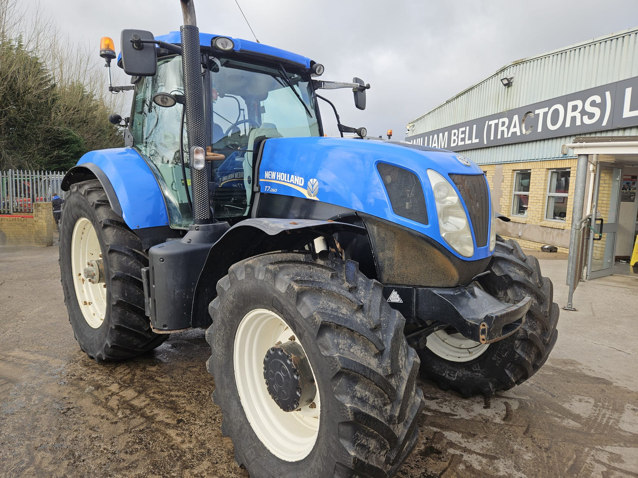2013 New Holland T7.260 Powercommand - Трактор: слика 1 2013 New Holland T7.260 Powercommand - Трактор: слика 1
