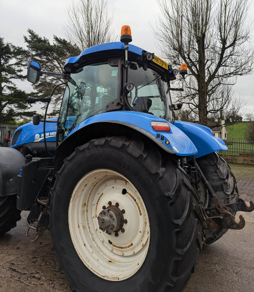 2013 New Holland T7.260 Powercommand - Трактор: слика 3 2013 New Holland T7.260 Powercommand - Трактор: слика 3