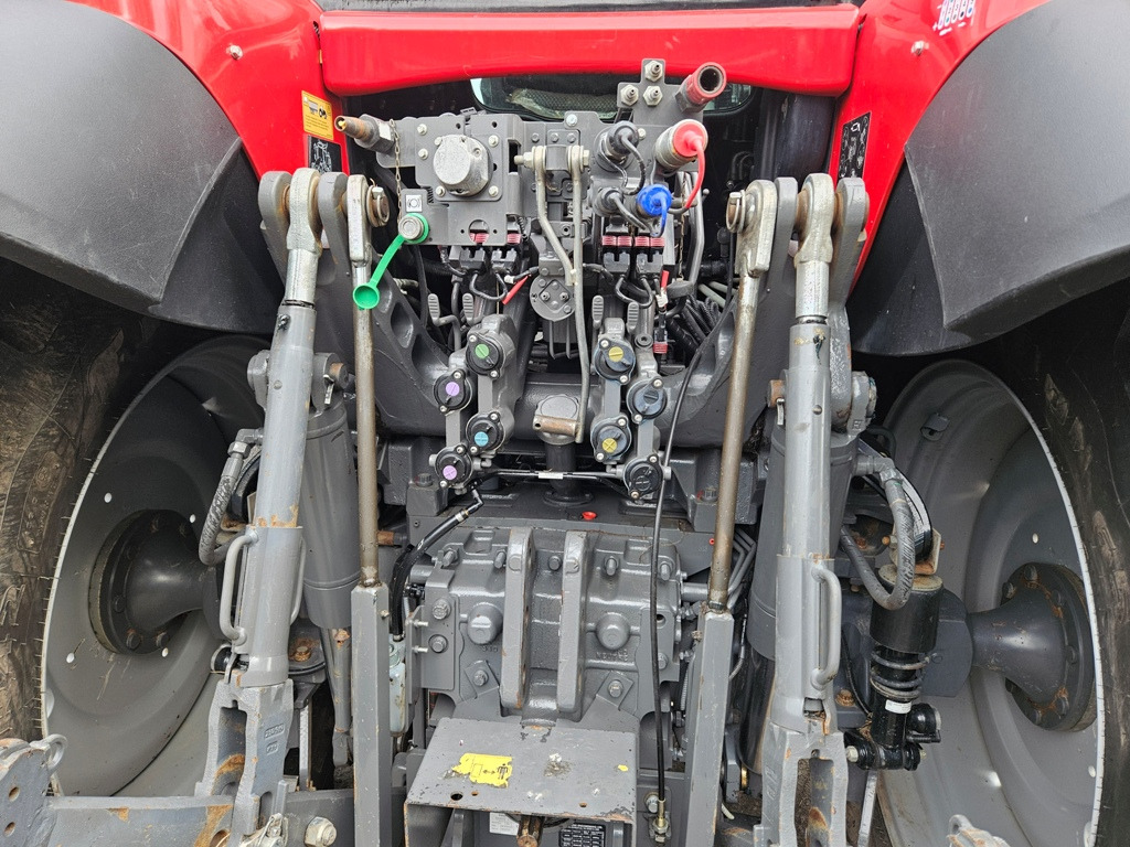 2020 MF 7720S, 4056 Hours - Трактор: слика 4 2020 MF 7720S, 4056 Hours - Трактор: слика 4