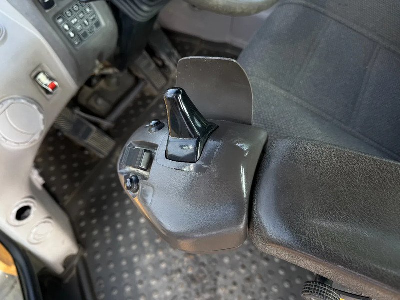 Натоварувач на тркала Volvo L180H CDC First Owner Orginal: слика 13 Натоварувач на тркала Volvo L180H CDC First Owner Orginal: слика 13