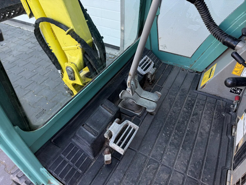 Мини кран Yanmar SV17: слика 8