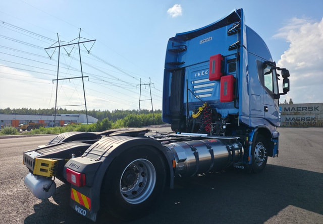 IvecoStralis 460 4x2 CNG / LNG - Камион влекач: слика 4 IvecoStralis 460 4x2 CNG / LNG - Камион влекач: слика 4