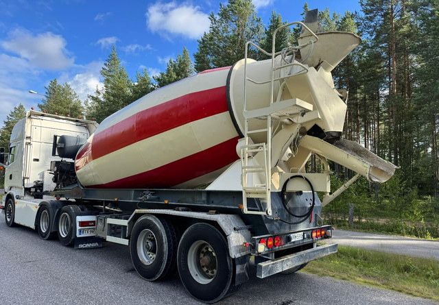 Liebherr12m3 - Полуприколка миксер за бетон: слика 2 Liebherr12m3 - Полуприколка миксер за бетон: слика 2