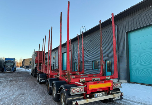 Mercedes-BenzArocs 8x4 - Камион за дрва, Камион со кран: слика 5 Mercedes-BenzArocs 8x4 - Камион за дрва, Камион со кран: слика 5