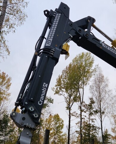 Шумски трактор, Шумска приколка ValtraN123 + Kronos 140 4WDM + Cranab FC8: слика 13