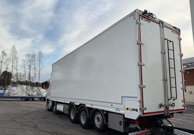 Volvo FH16 - Камион сандучар: слика 3 Volvo FH16 - Камион сандучар: слика 3