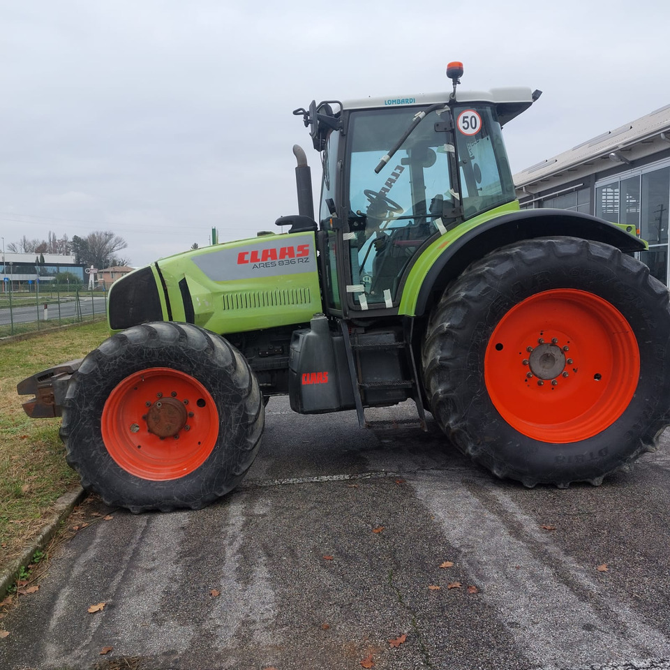 CLAAS ARES 836 RZ - Трактор: слика 1 CLAAS ARES 836 RZ - Трактор: слика 1