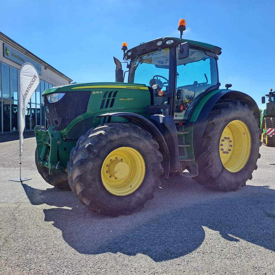 JOHN DEERE 6210R - Трактор: слика 1 JOHN DEERE 6210R - Трактор: слика 1